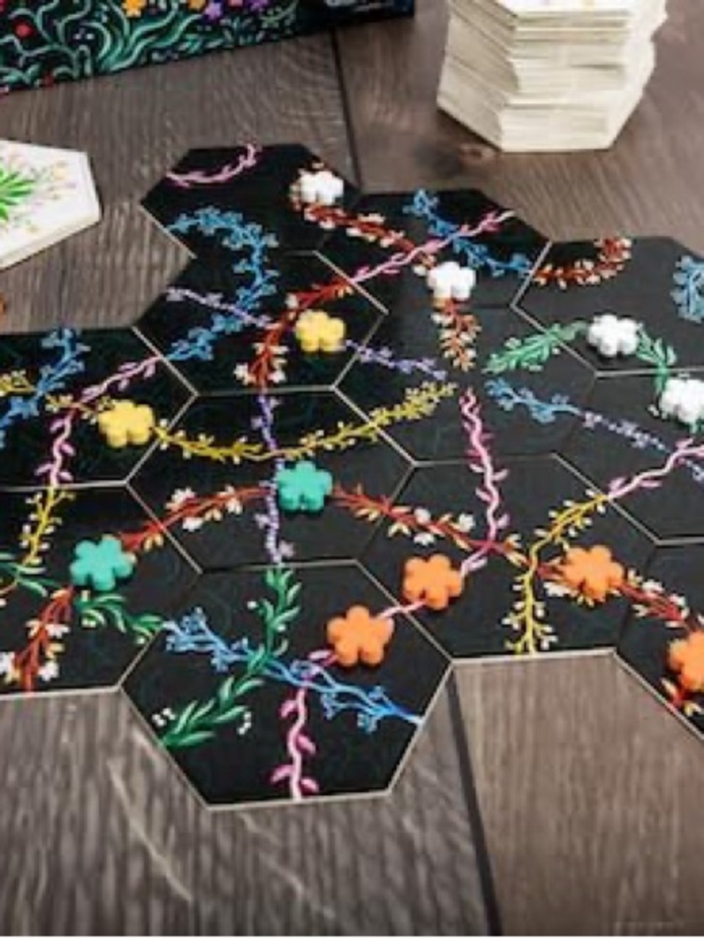 Trellis Board Game NEW Factory Sealed | Zen & Blossoms Strategy Game 2-4 Players - Picture 10 of 11